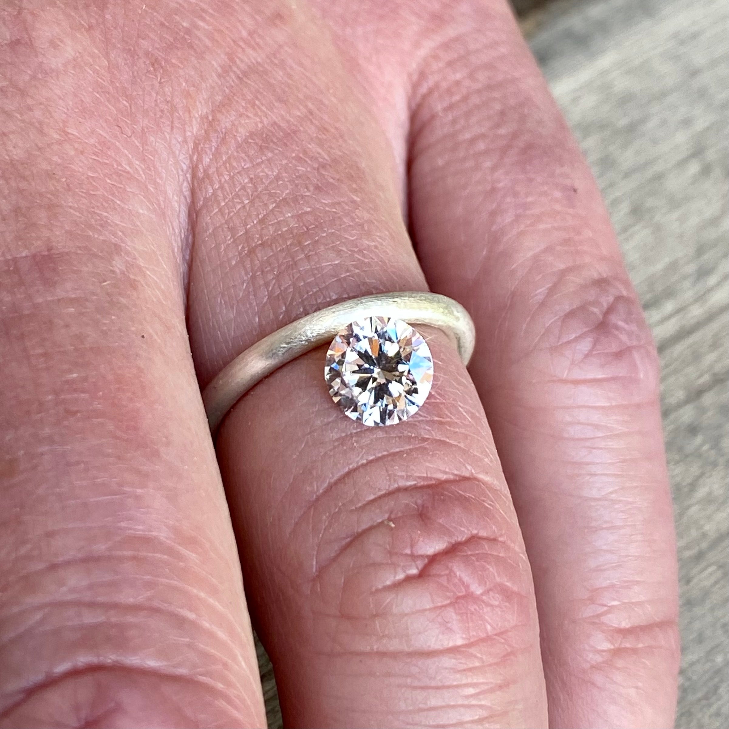 Round Lab Grown Brilliant Diamonds