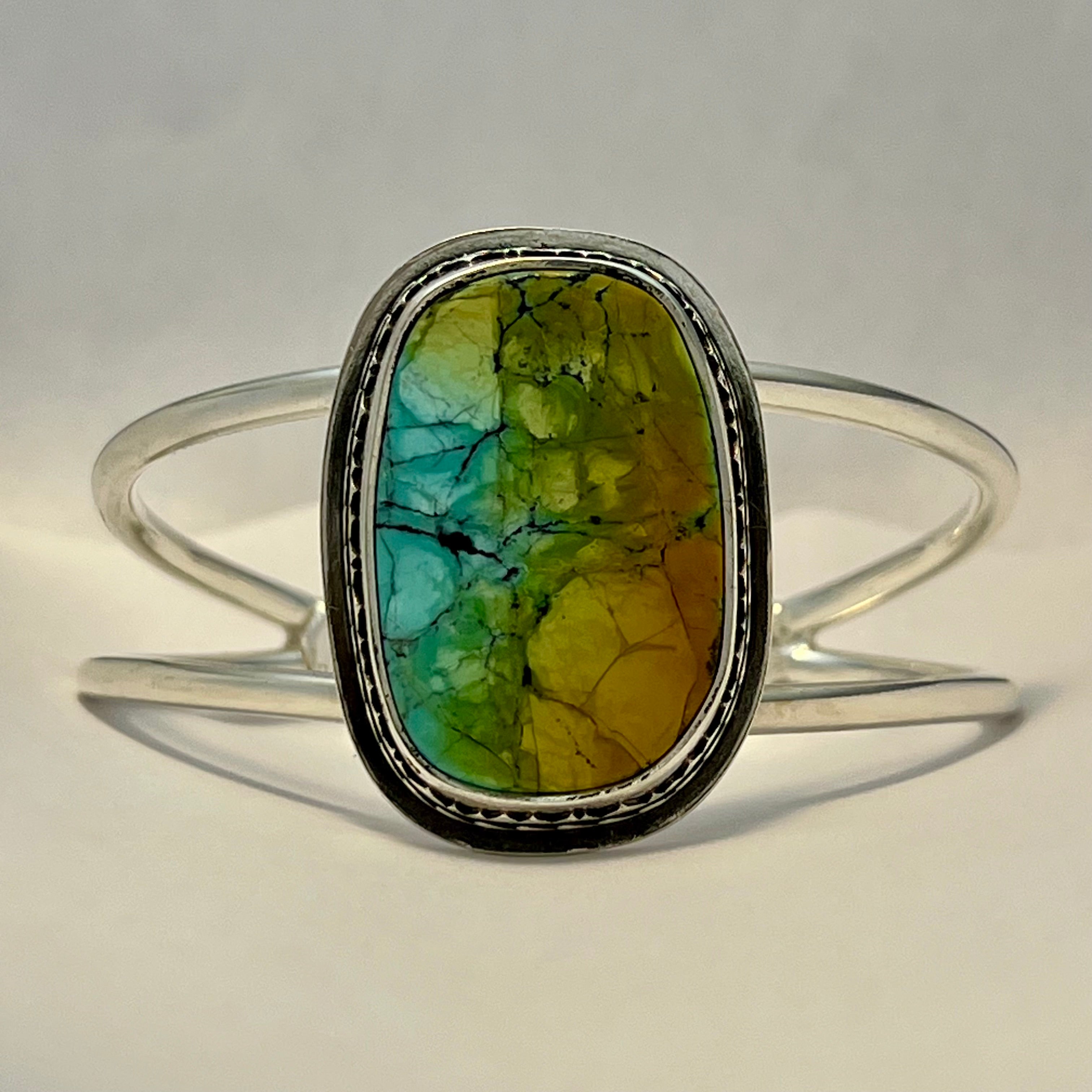 Hubei Turquoise Bracelet