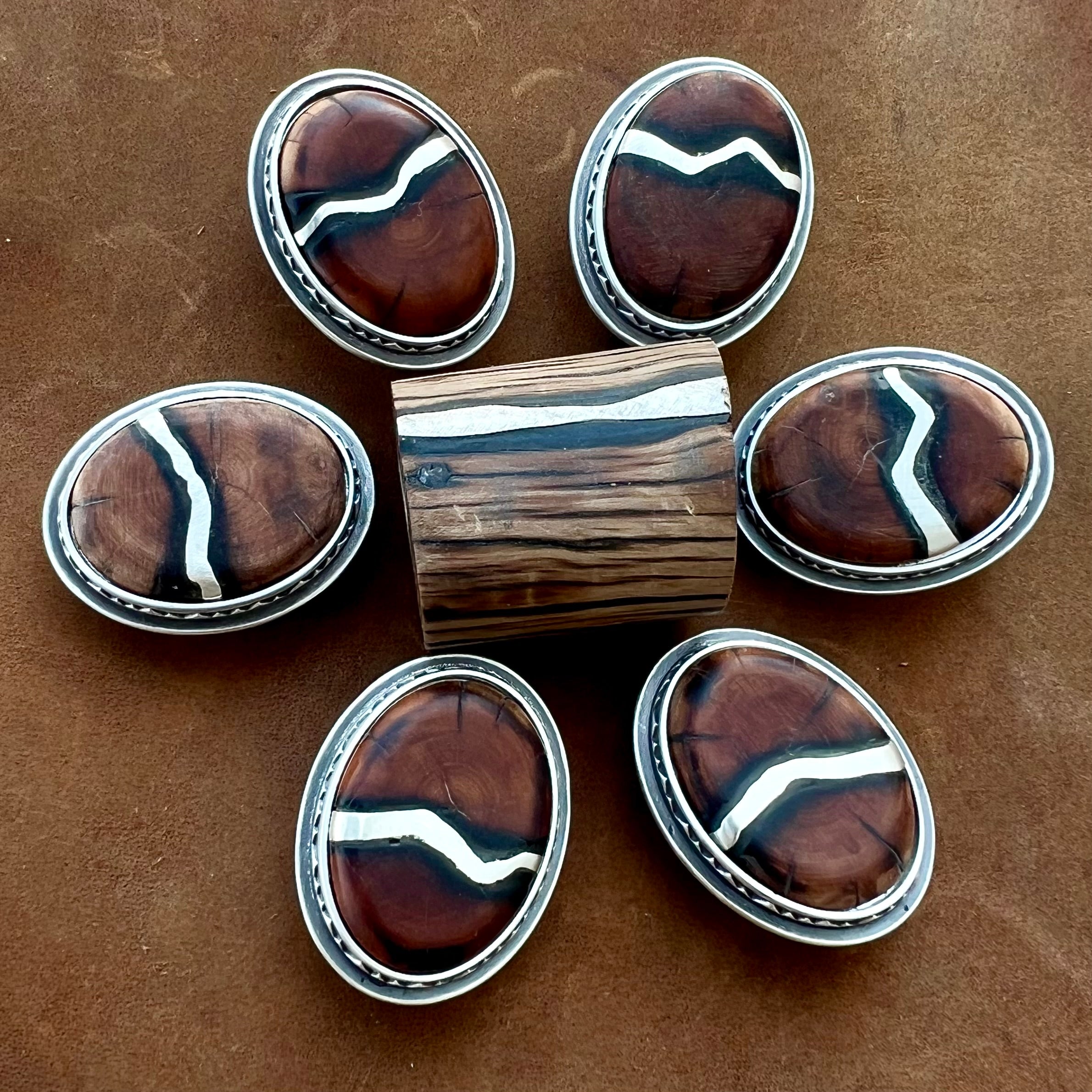Wood Kintsugi Bolo