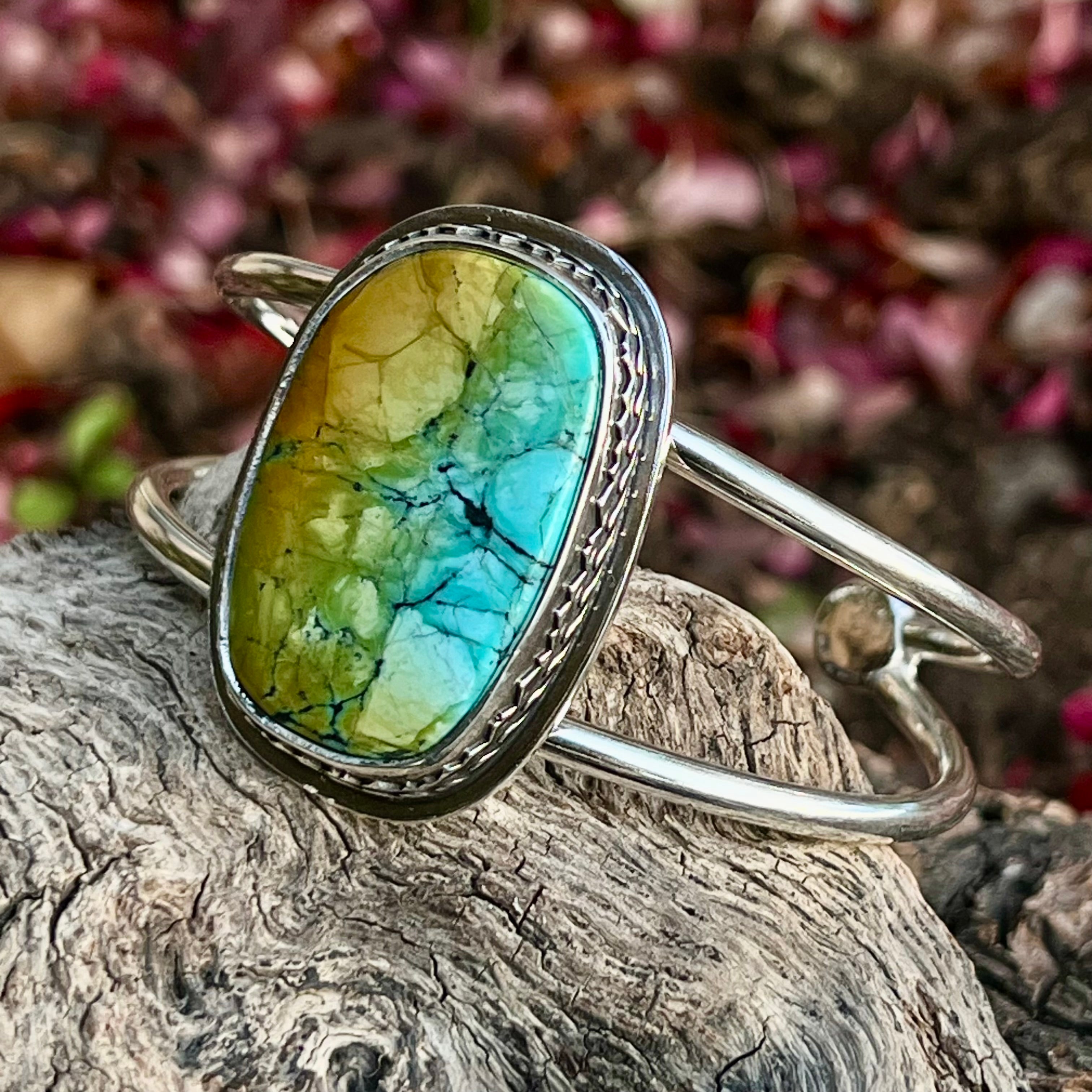 Hubei Turquoise Bracelet