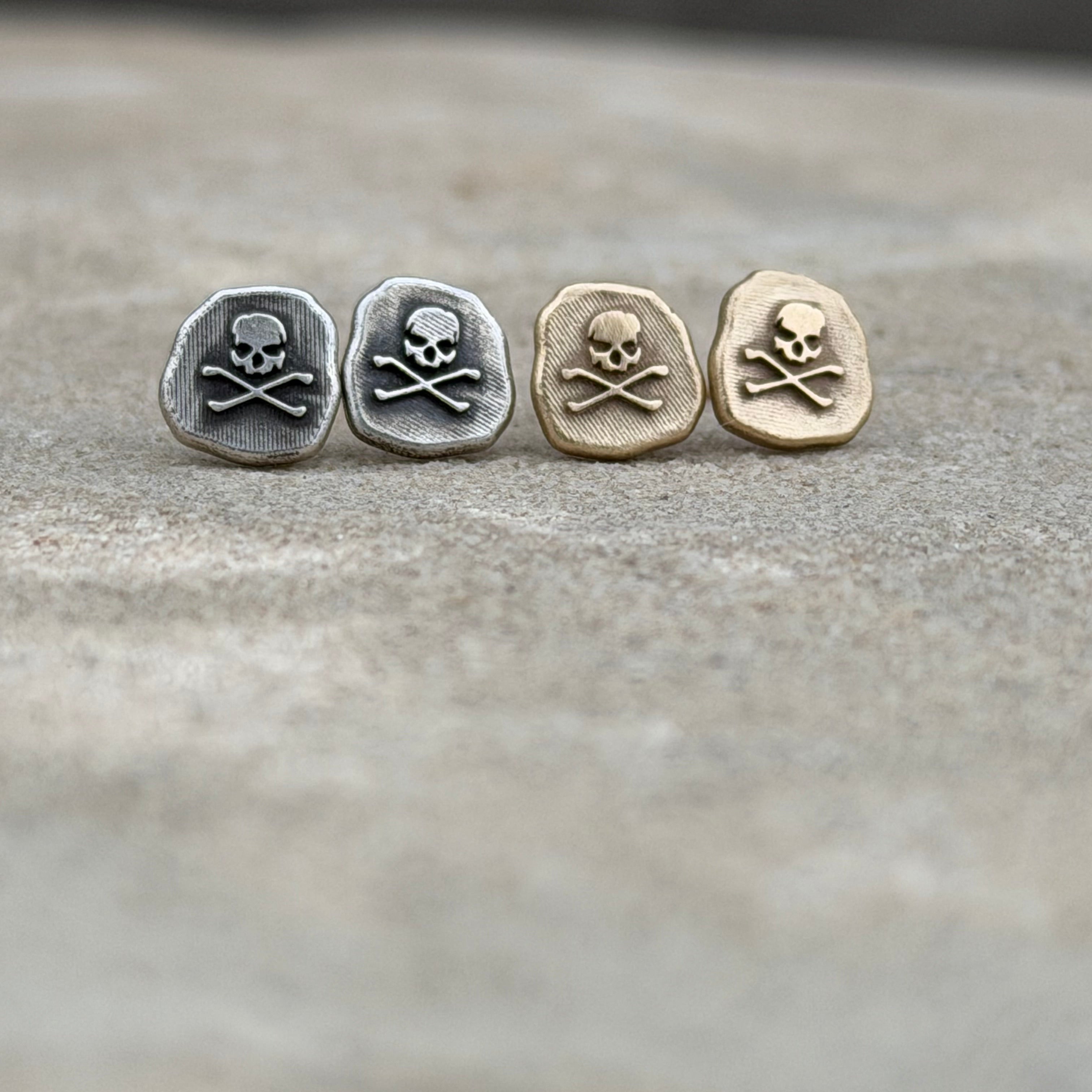 Gently Rage Skull Pebble Studs
