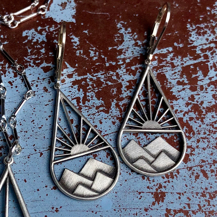 Walking on Sunshine Drop Earrings main image 0