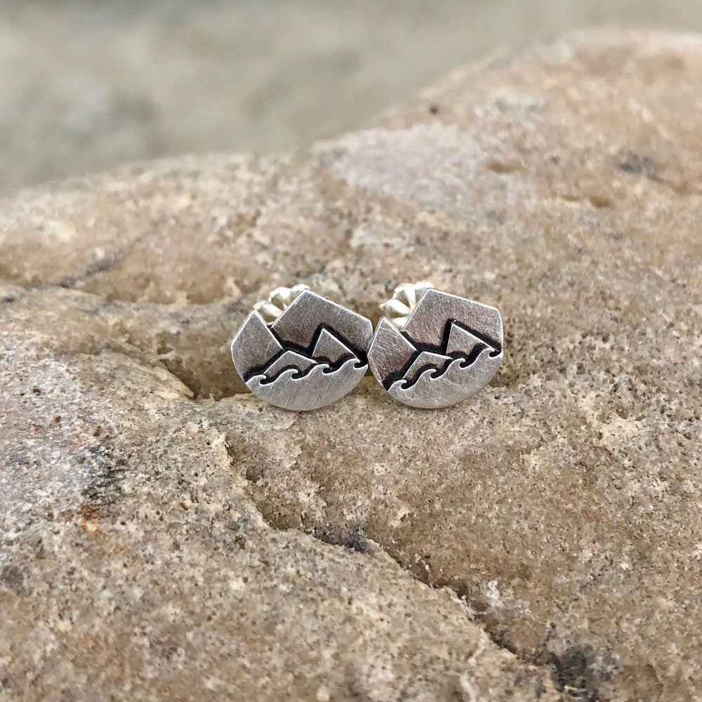 Mountain and wave stud earrings